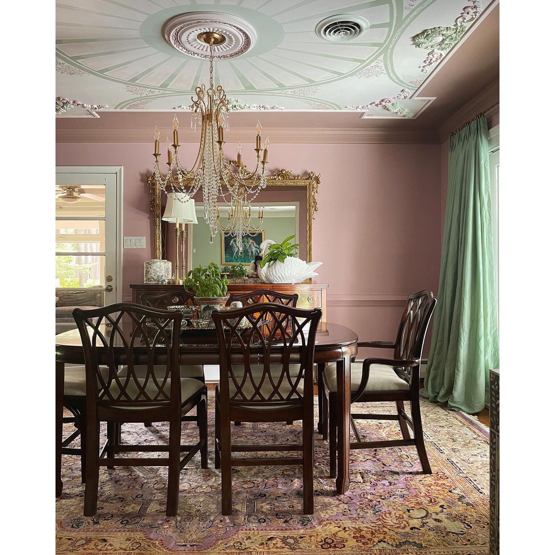 Arcadia 8 Light 26.75 inch Antique Gold Chandelier Ceiling Light