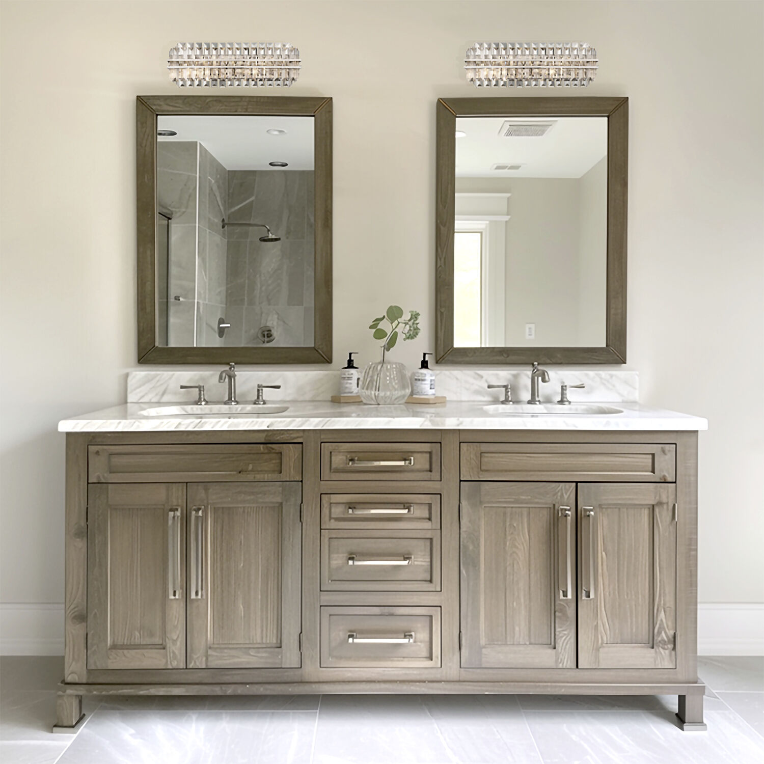 Hayes Sconce Wall Light in Polished Nickel