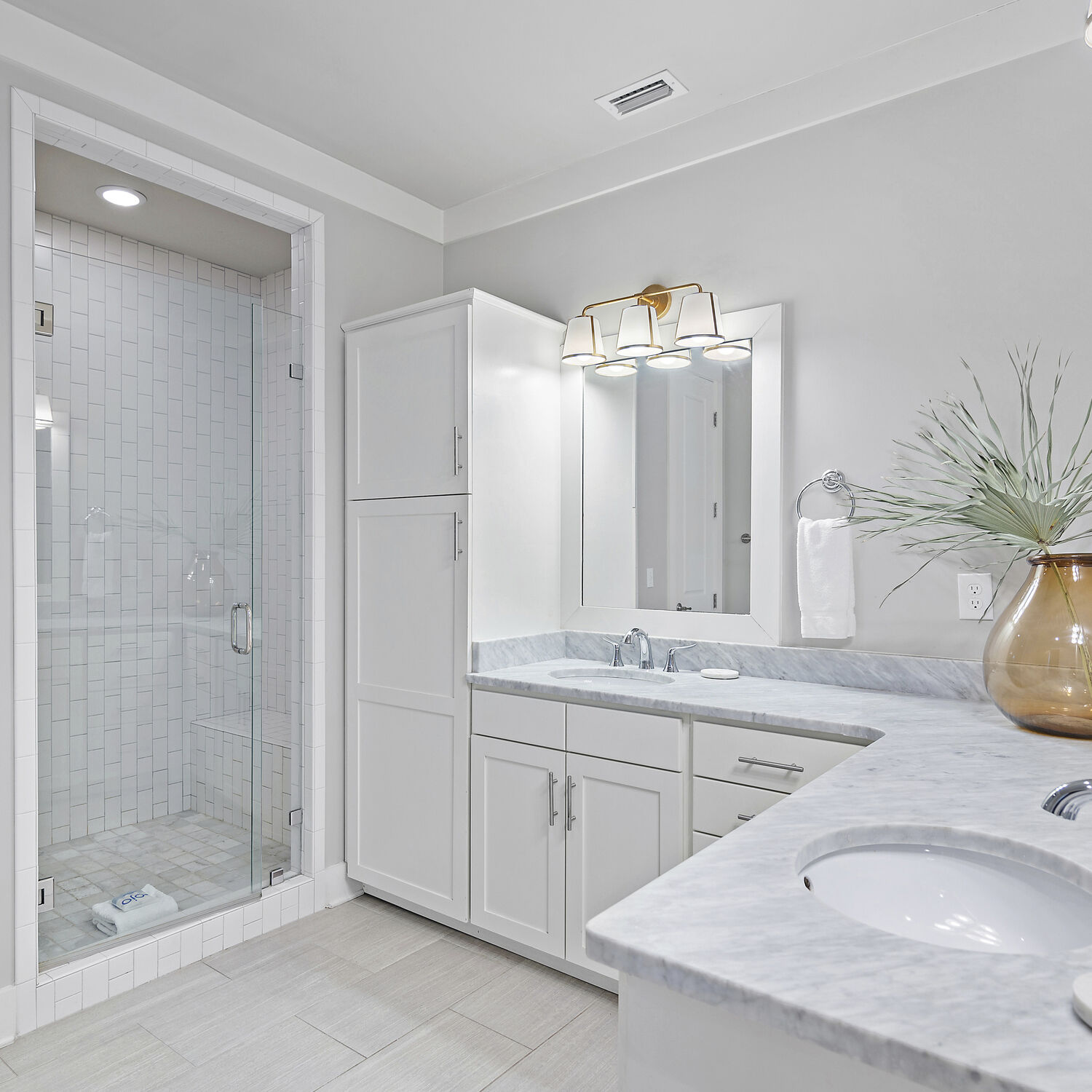 Fulton Bath Vanity Light Wall Light in Antique Gold, White