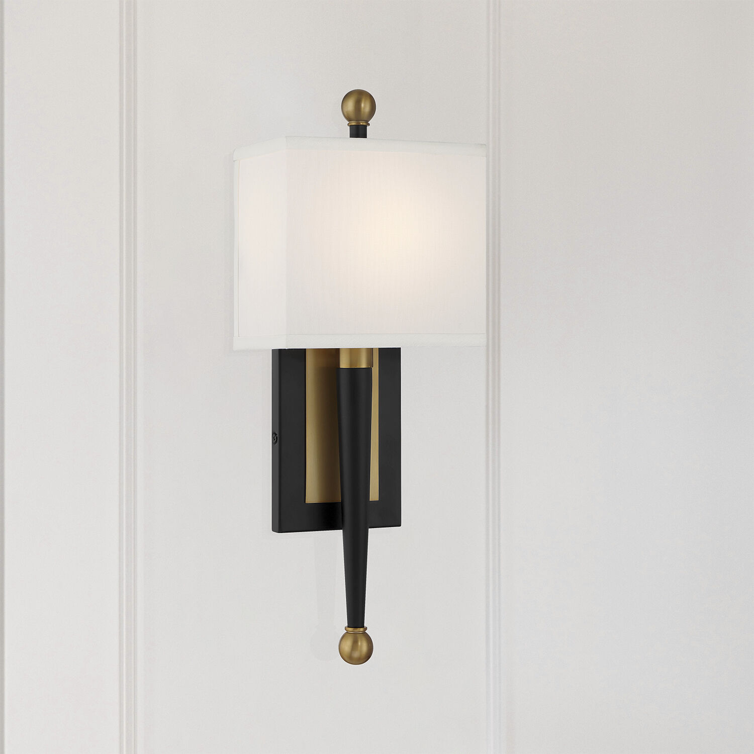 Ardson Wall Sconce Wall Light in Matte Black and Vibrant Gold