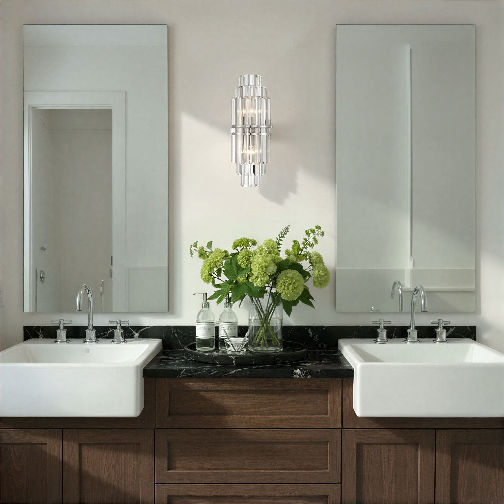 Hayes Bath Wall Light